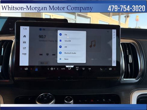 Used 2025 Ford Expedition Platinum w/ Driver's Package AWD/4WD image 32