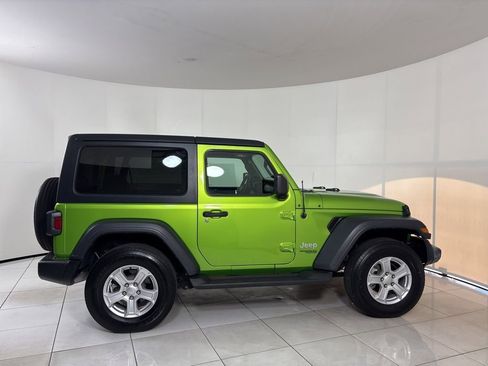 Used 2019 Jeep Wrangler Sport image 6