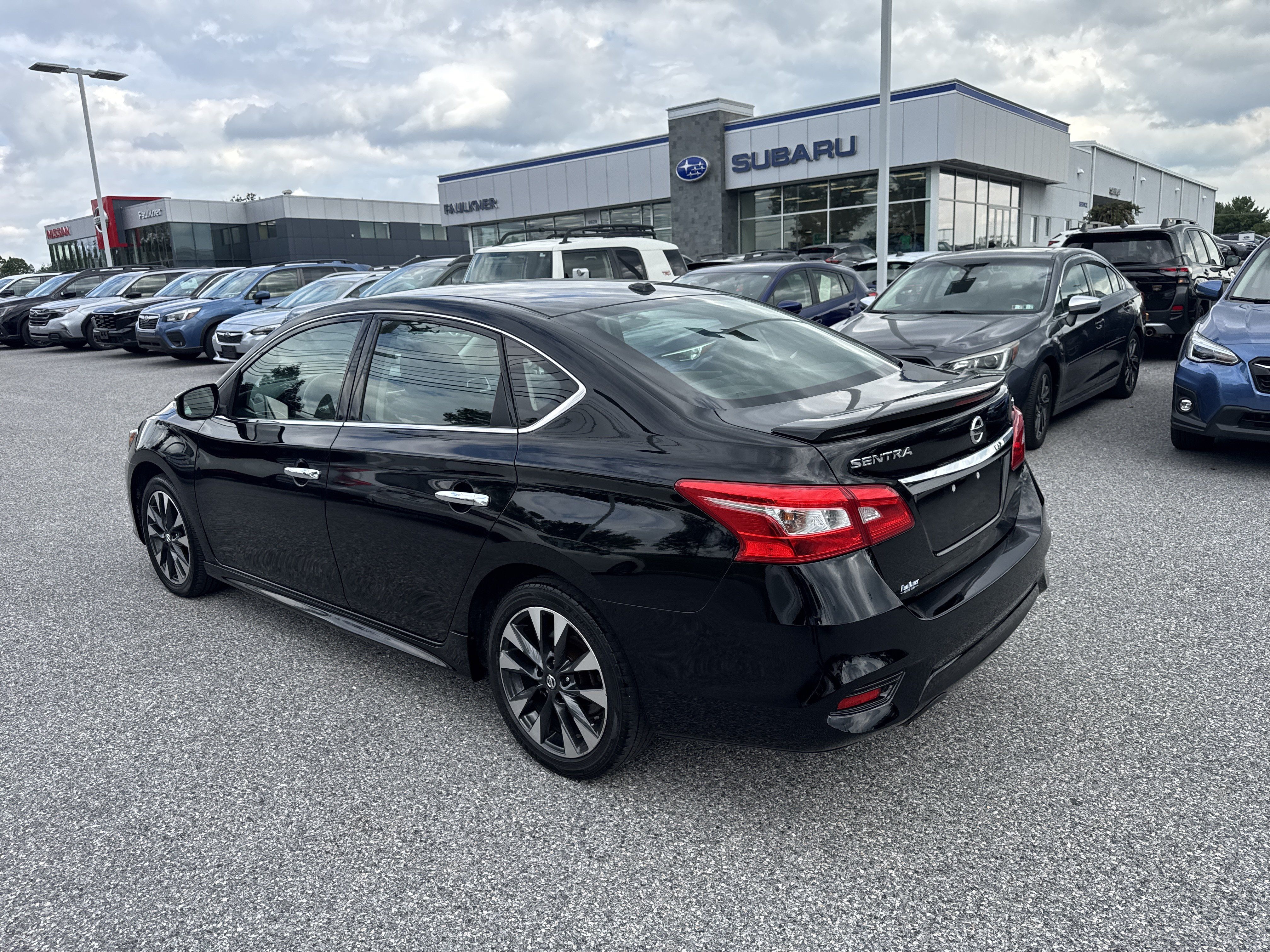 Used 2019 Nissan Sentra SR FWD image 27