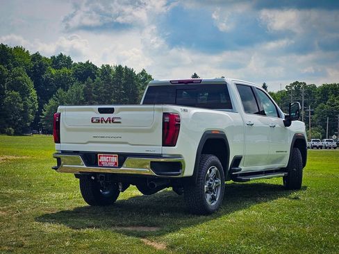 New 2026 GMC Sierra 2500 SLT w/ SLT Premium Package AWD/4WD image 3