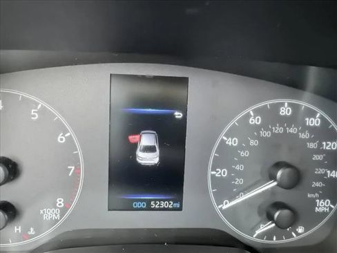 Used 2024 Toyota Corolla LE image 12