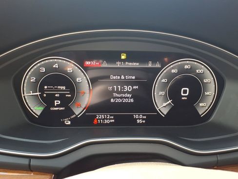 Used 2023 Audi Q5 e Premium Plus w/ Premium Plus Package AWD/4WD image 23