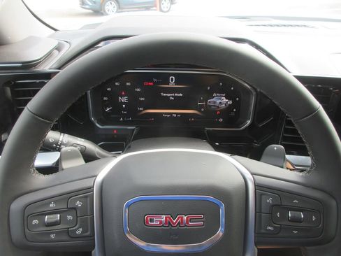 New 2026 GMC Sierra 1500 Elevation AWD/4WD image 18