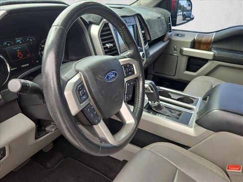 Certified 2019 Ford F150 Lariat w/ Trailer Tow Package RWD image 9