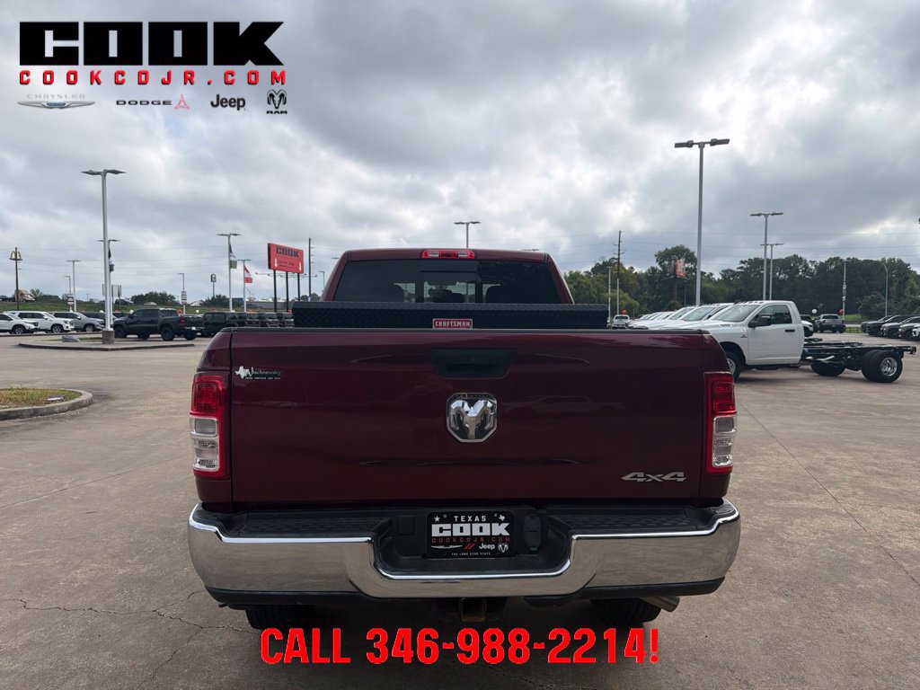 Used 2024 RAM 2500 Tradesman w/ Chrome Appearance Group AWD/4WD image 4