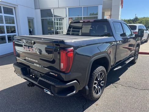 Used 2024 GMC Sierra 1500 AT4 w/ Technology Package AWD/4WD image 25