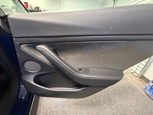 Used 2023 Tesla Model 3 Performance AWD/4WD image 18