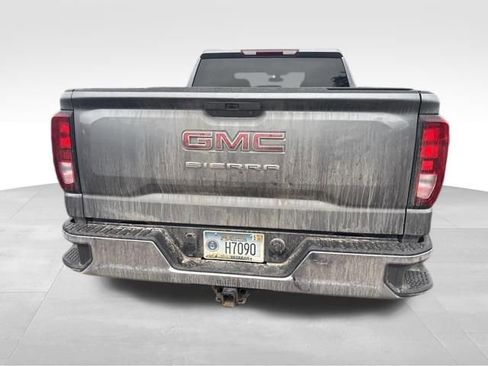 Used 2021 GMC Sierra 1500 4x4 Crew Cab w/ Sierra Value Package image 18