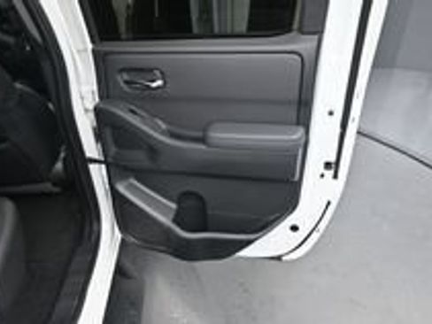 Used 2022 Nissan Frontier PRO-4X w/ Pro-4X Premium Package AWD/4WD image 58