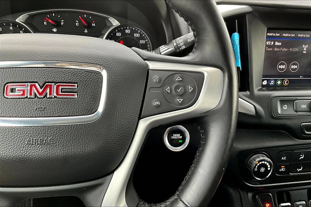 Used 2021 GMC Terrain SLE AWD/4WD image 26