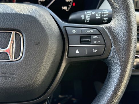 Used 2024 Honda HR-V LX image 7
