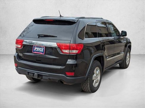 Used 2013 Jeep Grand Cherokee Laredo w/ Laredo E Group image 5