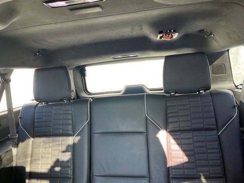 Used 2021 Cadillac Escalade ESV Sport Platinum image 12