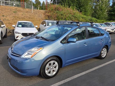 Used 2009 Toyota Prius w/ Pkg 2 FWD image 3