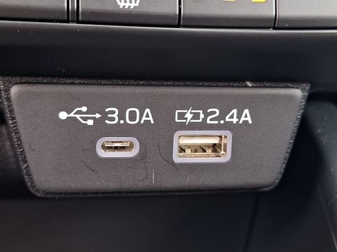 Certified 2026 Subaru Outback Premium AWD/4WD image 22