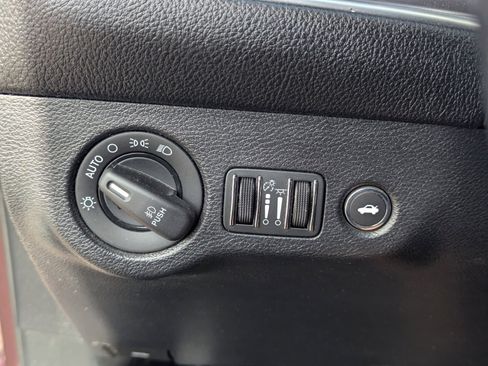 Used 2021 Dodge Challenger R/T w/ Driver Convenience Group image 32