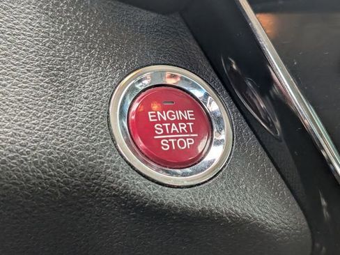 Used 2018 Honda HR-V EX image 31