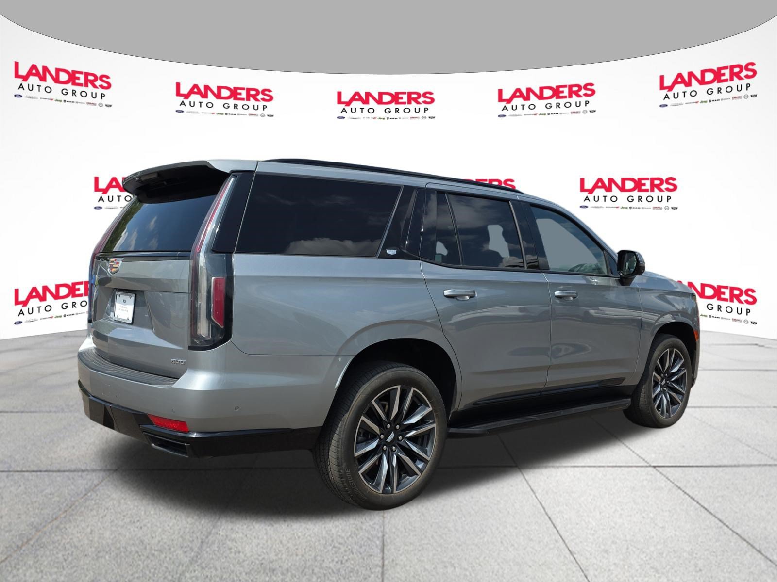 Used 2024 Cadillac Escalade Sport AWD/4WD image 3