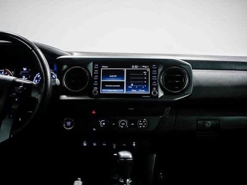 Certified 2020 Toyota Tacoma TRD Sport w/ Technology Package image 13