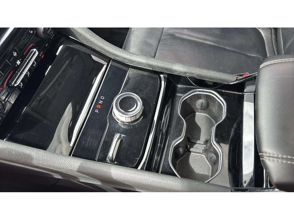 Used 2023 Jeep Grand Cherokee L Limited AWD/4WD image 23