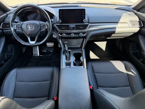 Used 2019 Honda Accord Sport image 22