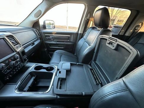 Used 2018 RAM 2500 Laramie w/ Sport Appearance Group image 27