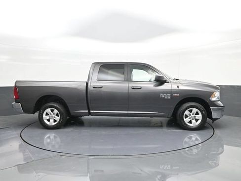 Used 2019 RAM 1500 Classic SLT RWD image 21