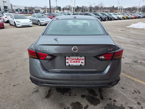 Used 2021 Nissan Altima 2.5 SV image 5