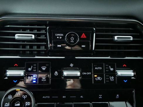 New 2025 Nissan Armada PRO-4X w/ Pro-4X Premium Package image 23