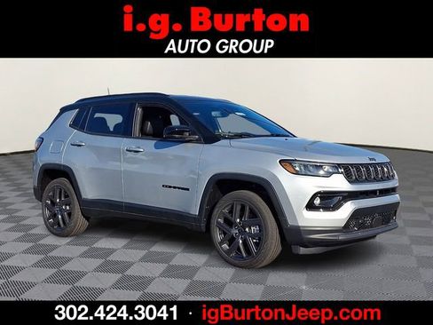 New 2026 Jeep Compass Limited image 1