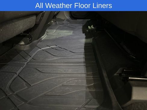 Used 2023 Chevrolet Blazer LT w/ Convenience Package image 6