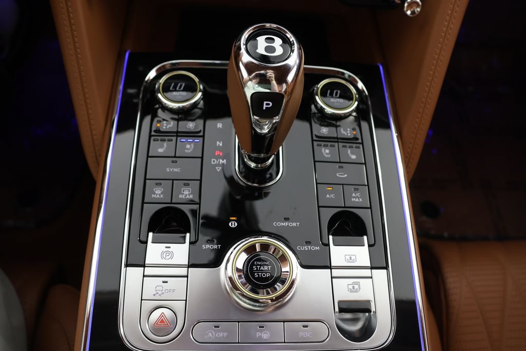 Used 2021 Bentley Flying Spur W12 w/ First Edition Specification AWD/4WD image 18