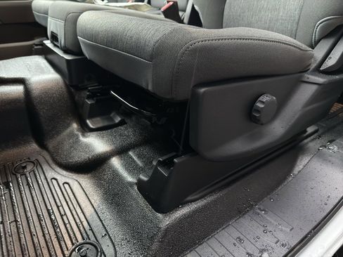 New 2026 Ford F250 XL w/ XL Chrome Package image 14