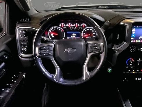 Used 2021 Chevrolet Silverado 1500 LT Trail Boss w/ Convenience Package II AWD/4WD image 19