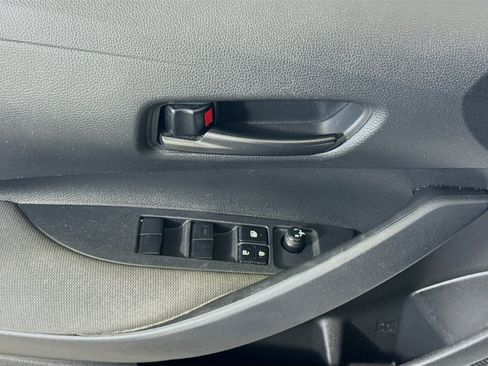 Used 2023 Toyota Corolla LE image 23