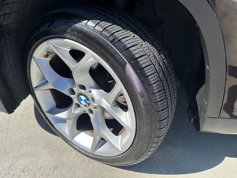 Used 2015 BMW X1 xDrive28i image 4