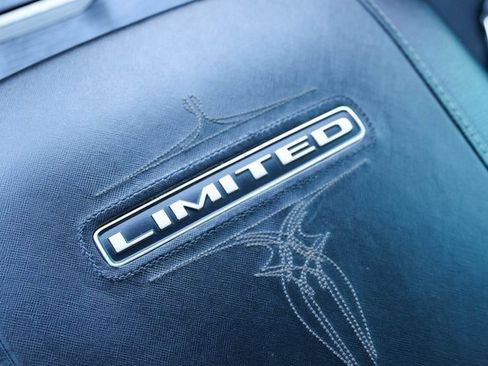 Used 2019 RAM 1500 Limited image 26