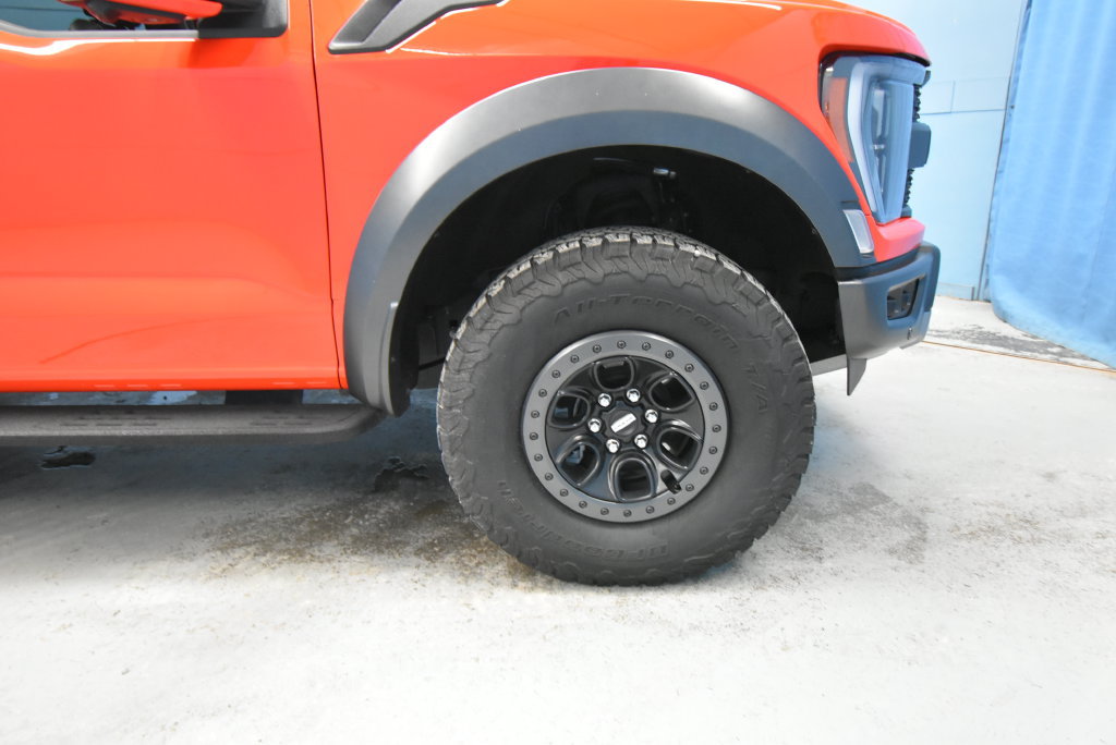 Used 2023 Ford F150 Raptor AWD/4WD image 44