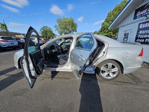 Used 2010 Ford Fusion Sport FWD image 23