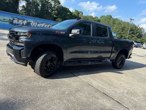 Used 2021 Chevrolet Silverado 1500 LT Trail Boss w/ Convenience Package II AWD/4WD image 18