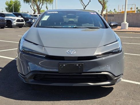 Used 2024 Toyota Prius LE image 2