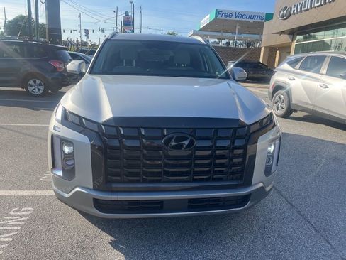 Used 2024 Hyundai Palisade SEL image 2