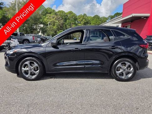 Used 2023 Ford Escape ST-Line w/ Tech Pack #1 FWD image 2