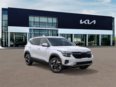 New 2026 Kia Seltos S image 8