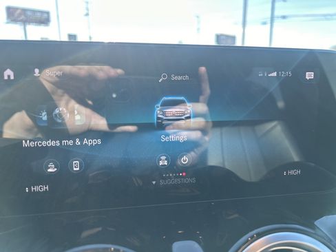 Certified 2022 Mercedes-Benz GLB 250 w/ Premium Package Lite image 24