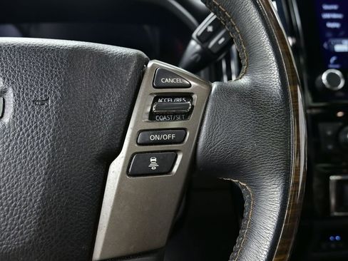 Used 2021 Nissan Titan Platinum Reserve w/ Moonroof Package image 5