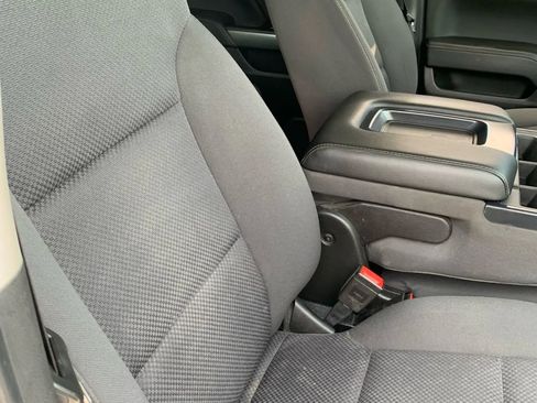 Used 2018 Chevrolet Silverado 1500 LT w/ Texas Edition image 13