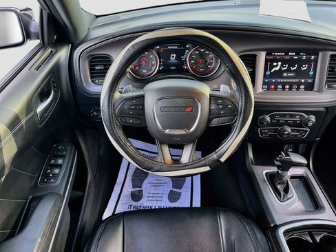 Used 2023 Dodge Charger R/T w/ Plus Group RWD image 21