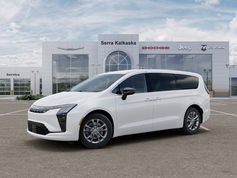 New 2027 Chrysler Pacifica Select AWD/4WD image 2