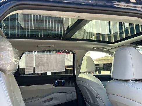 New 2026 Kia Sorento S w/ S Panoramic Sunroof Package image 14